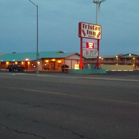 Tristar Inn Xpress 투컴캐리 외부 사진
