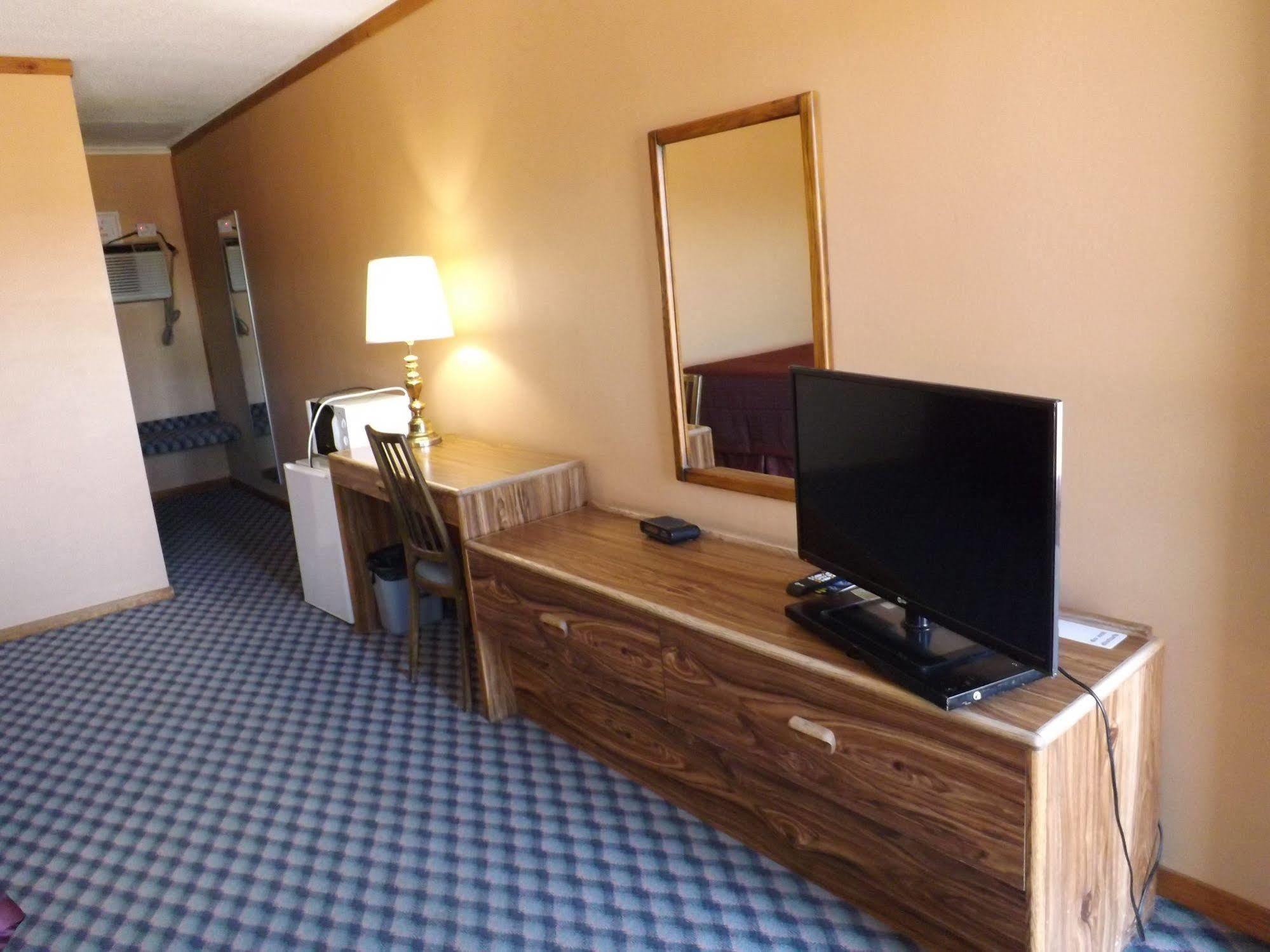 Tristar Inn Xpress 투컴캐리 외부 사진