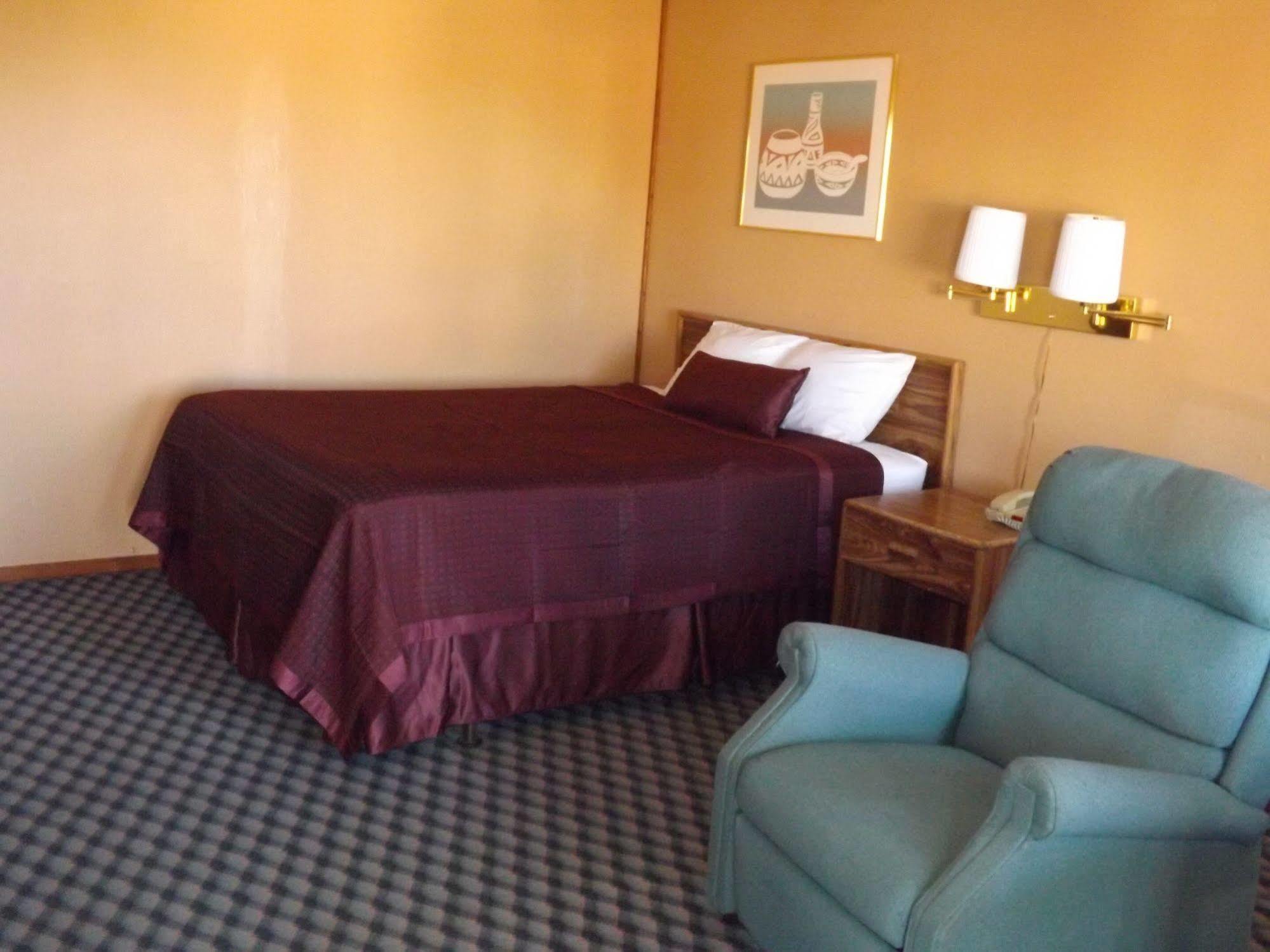 Tristar Inn Xpress 투컴캐리 외부 사진